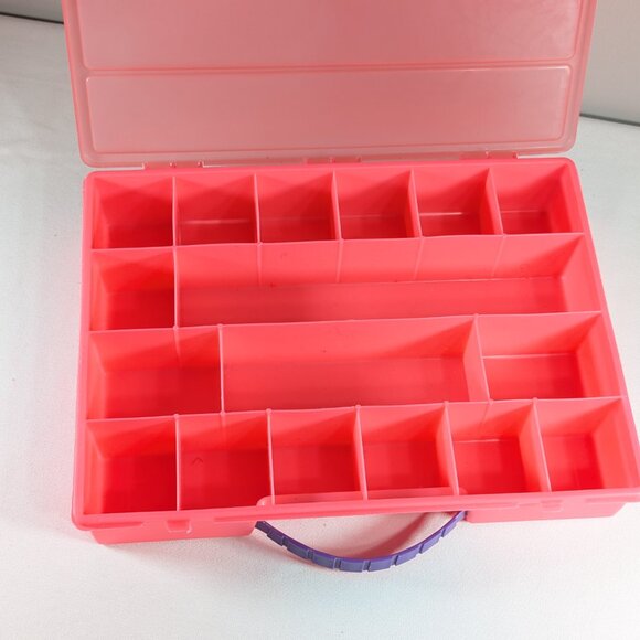 Hot pink plastic small parts organizer storage box, beads sorting craft storage - Picture 3 of 8